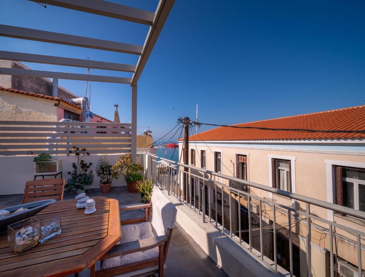 The Roof - Flat Sea View In Aegina Town Apartment Exterior photo