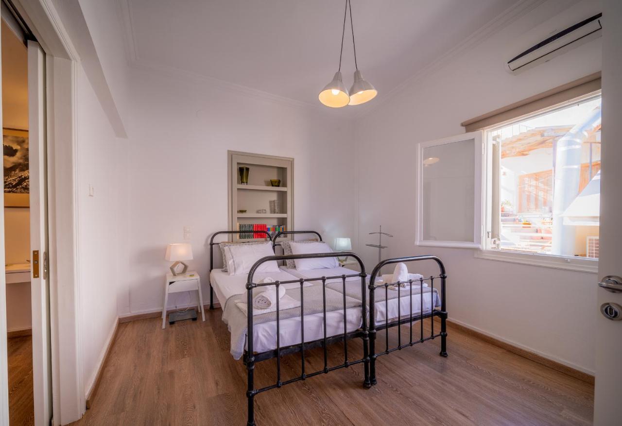 The Roof - Flat Sea View In Aegina Town Apartment Exterior photo